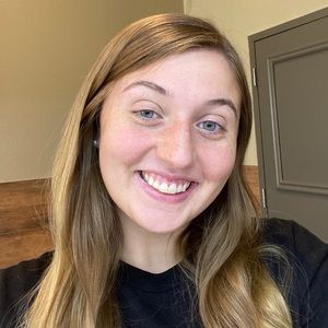 Meet your Posher, Emma